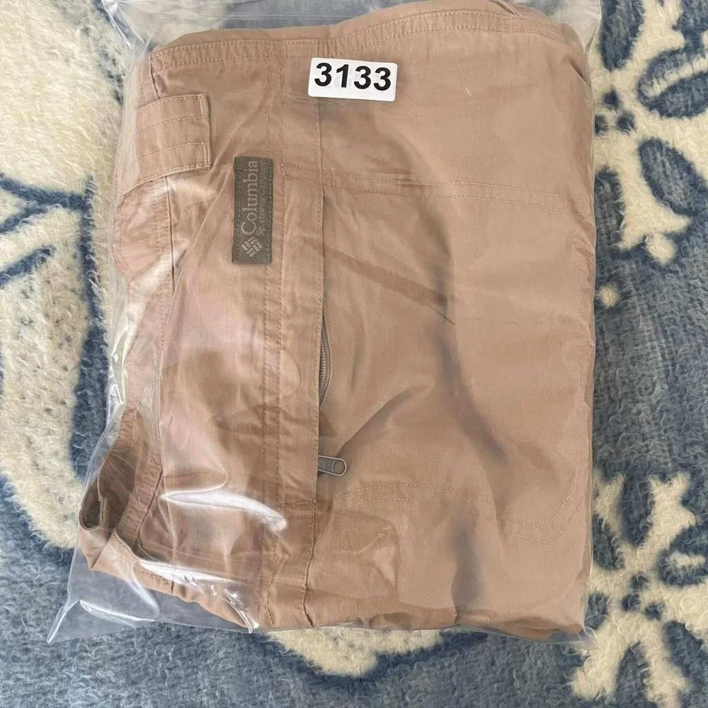 Columbia Mens‎ Tan Khaki Cargo Hiking Shorts Size 40 AM4081 Omni-Shade 10 Inseam